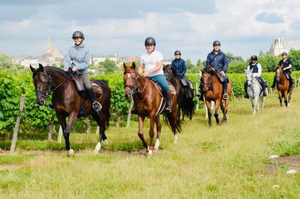 horse-holidays-france_photo